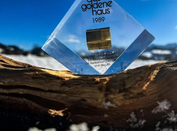 Goldene Haus בית נופש